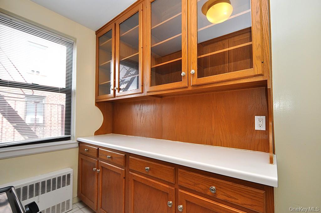 142 Garth Road, Unit 5S Scarsdale, NY 10583 - Photo 12 of 40