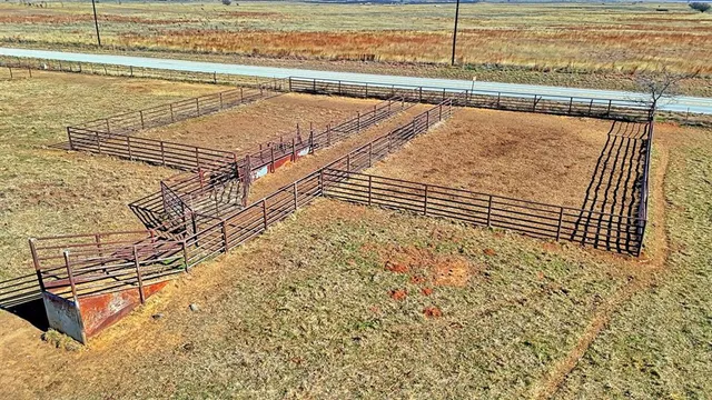 $1,824,550 | 1197 St Dean Tx 76365, Henrietta, TX 76365