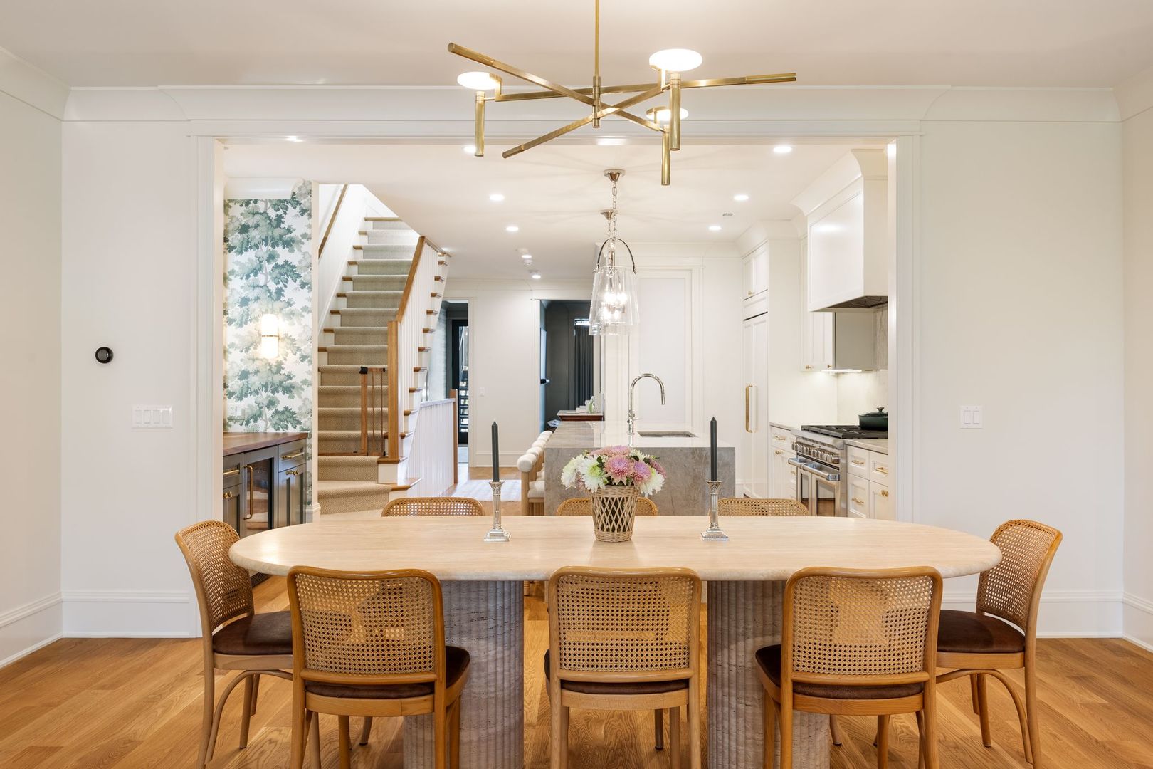 2034 North Mohawk Street, Unit 3 Chicago, IL 60614 - Photo 11 of 46 a dining room with furniture and window