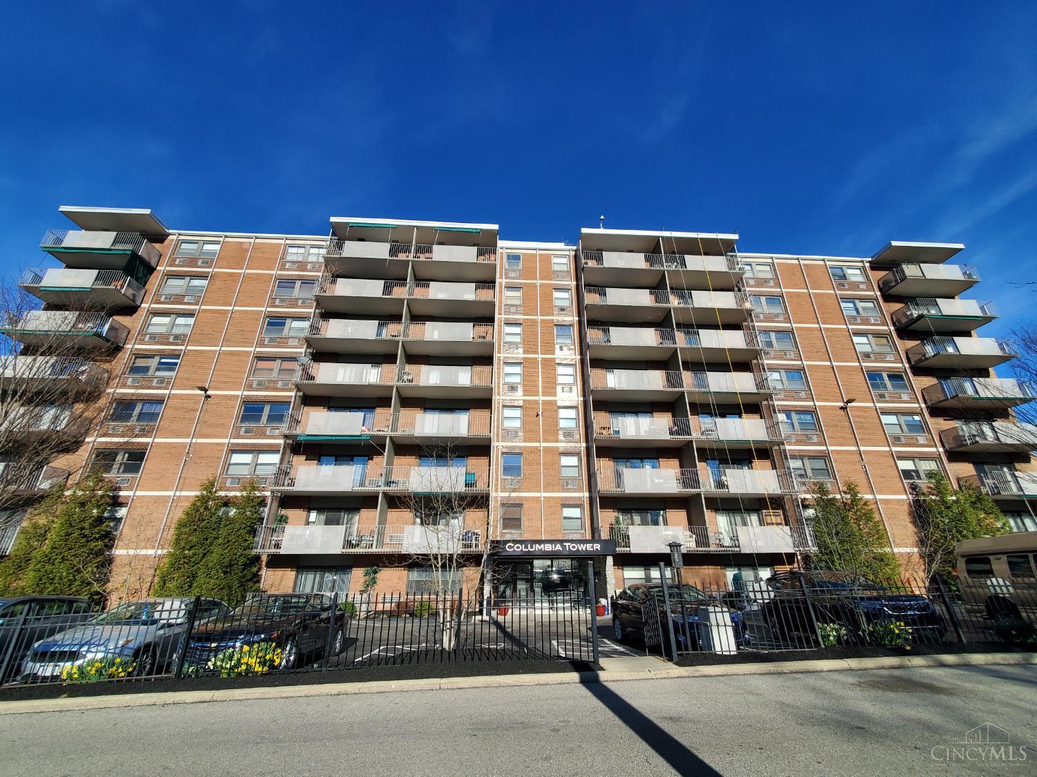 1815 William Howard Taft Road, Unit 507 Cincinnati, OH 45206 - Photo 1 of 28