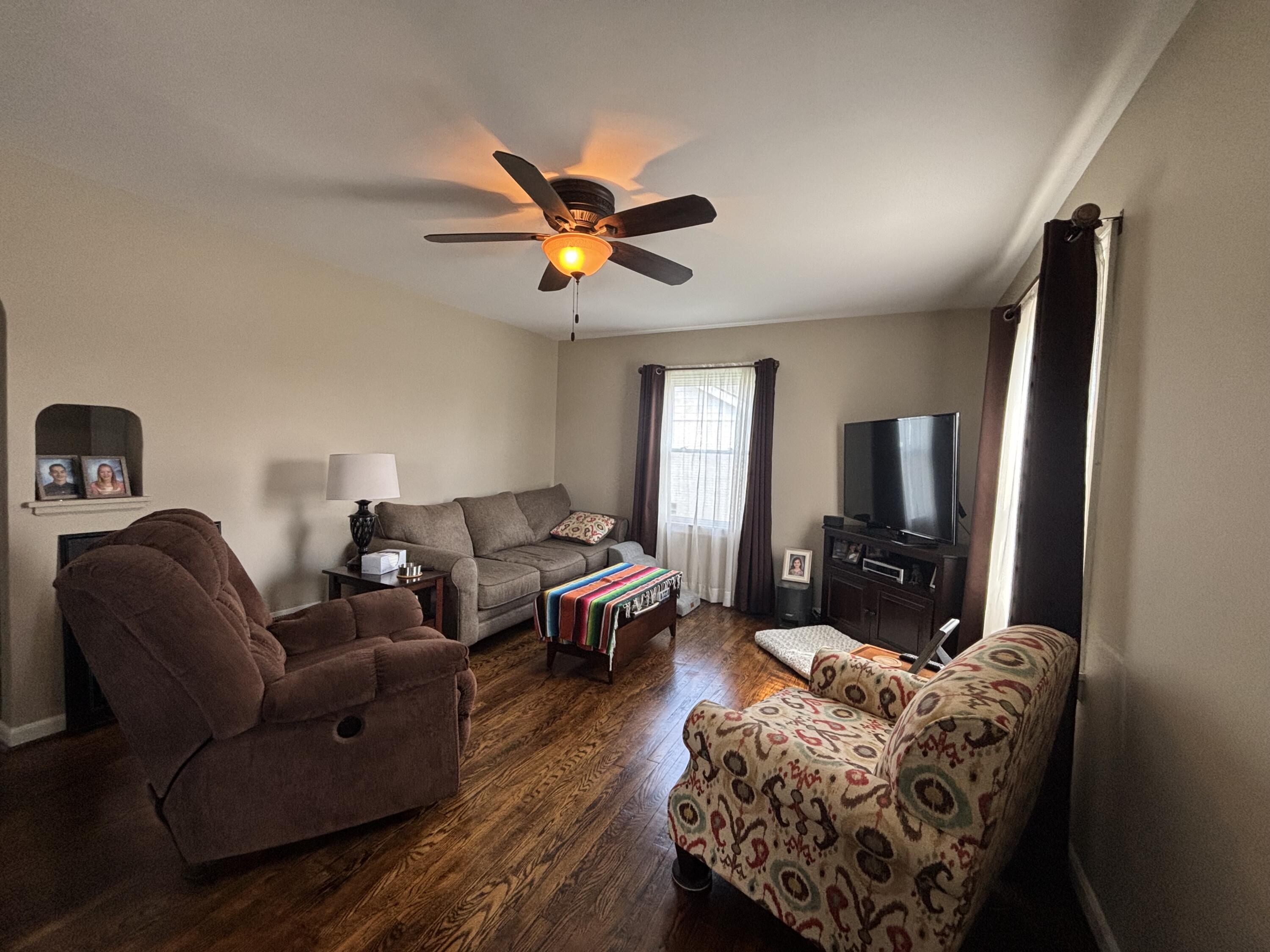 828 West Grove Street Rensselaer, IN 47978 - Photo 14 of 23 3000x2250