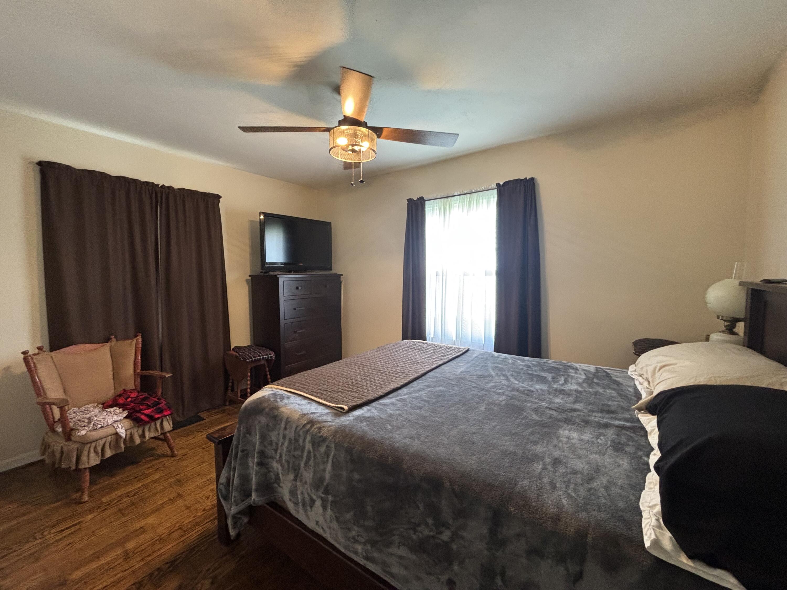 828 West Grove Street Rensselaer, IN 47978 - Photo 15 of 23 3000x2250
