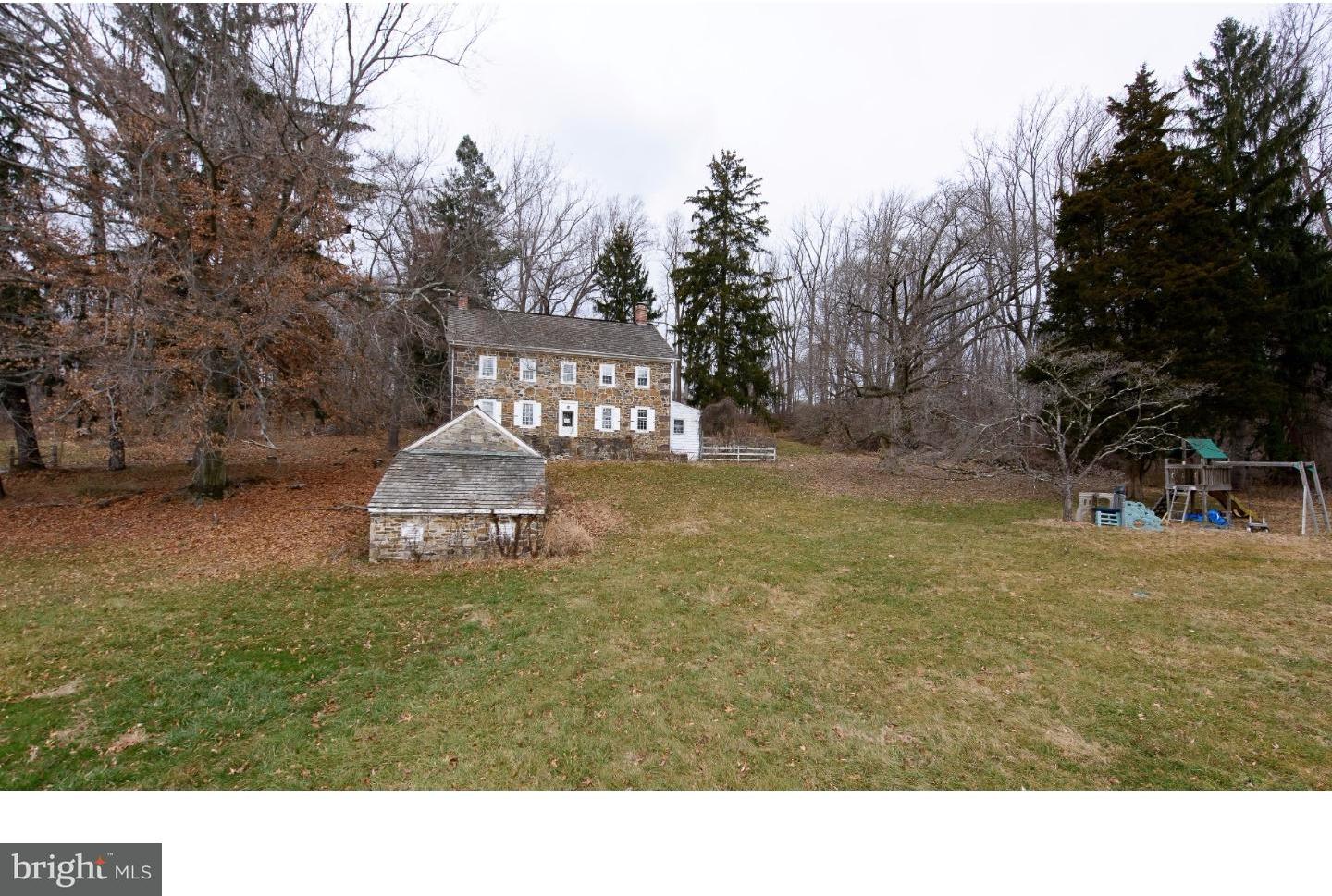 39 St Matthews Road Chester Springs, PA 19425 - Photo 3 of 16