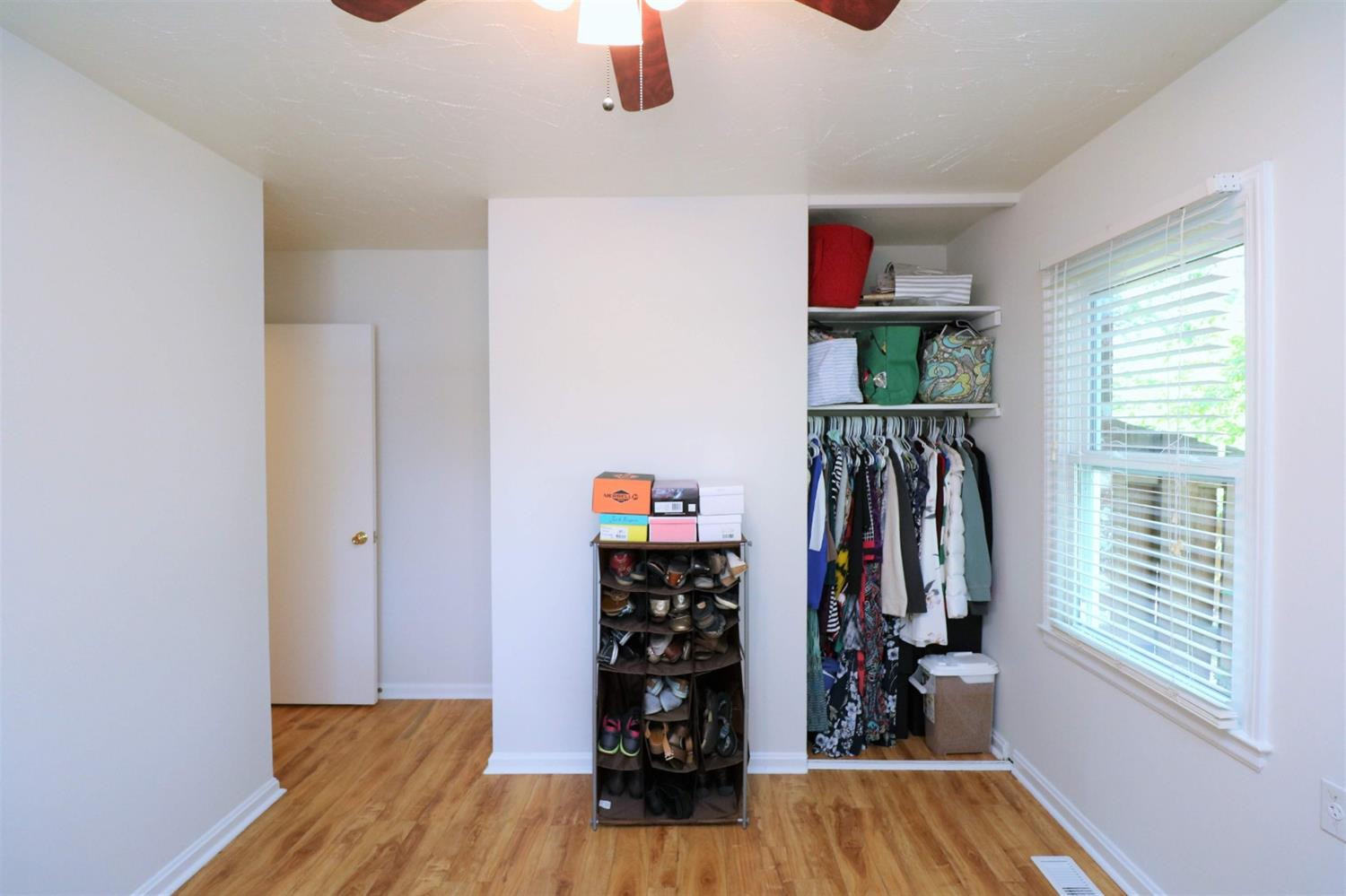 1033 Castleton Way Lexington, KY 40517 - Photo 14 of 26 Listing Photo