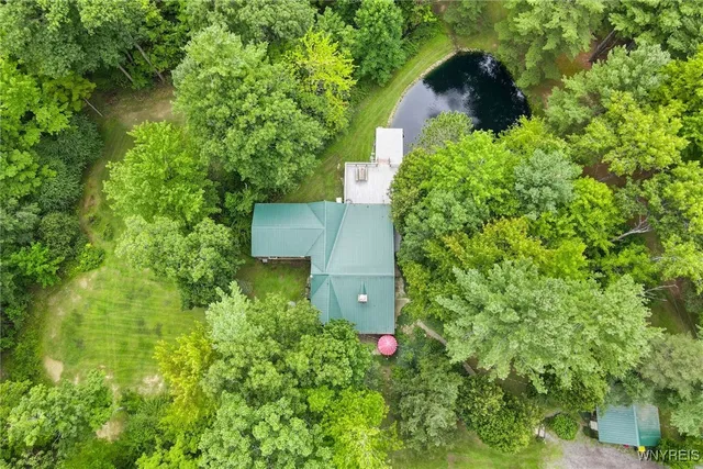 $679,900 | 7531 Crestwood Circle, Boston, NY 14127