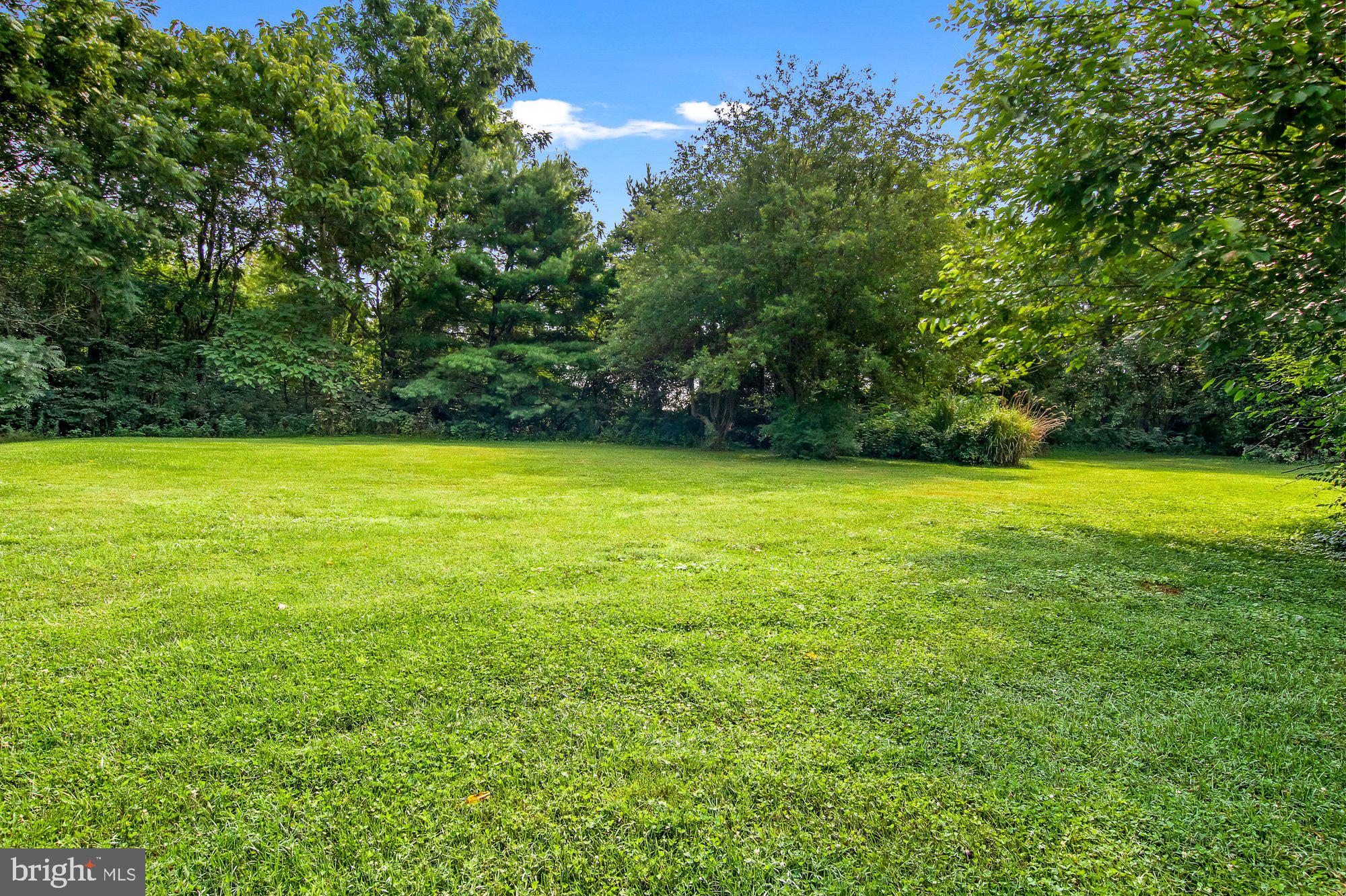 611 Campus Road Elizabethtown, PA 17022 - Photo 17 of 17 Yard