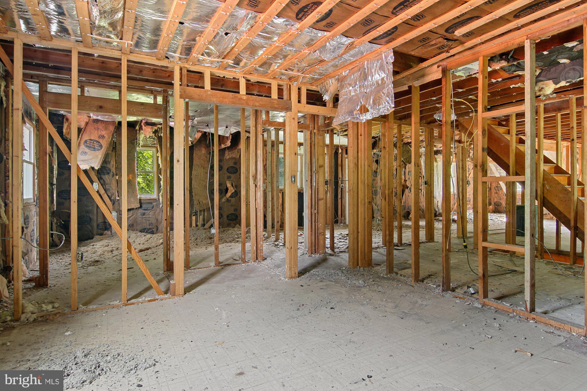 611 Campus Road Elizabethtown, PA 17022 - Photo 4 of 17