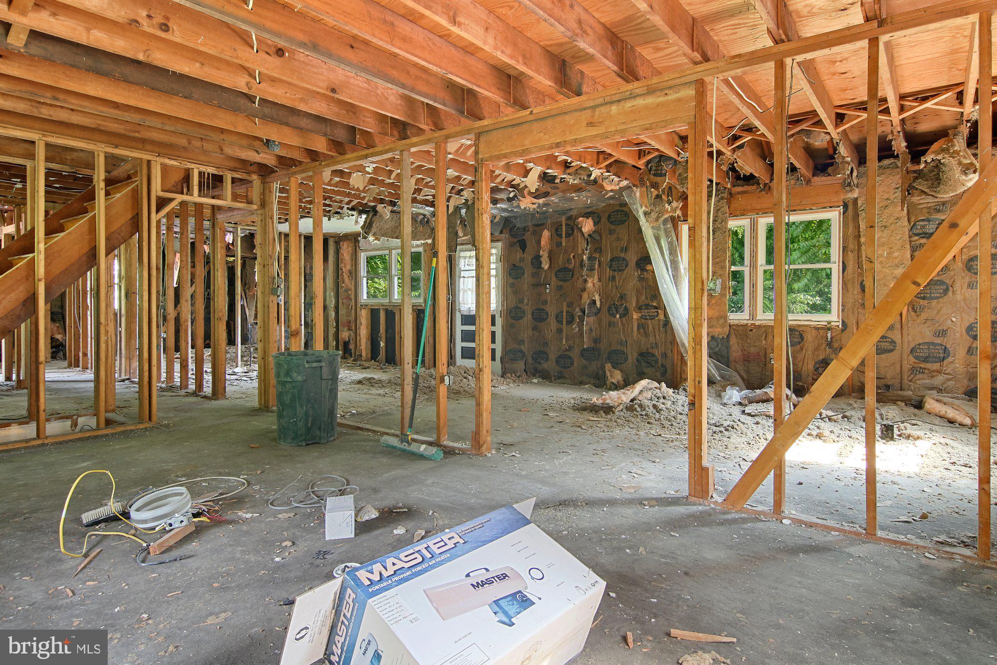 611 Campus Road Elizabethtown, PA 17022 - Photo 7 of 17