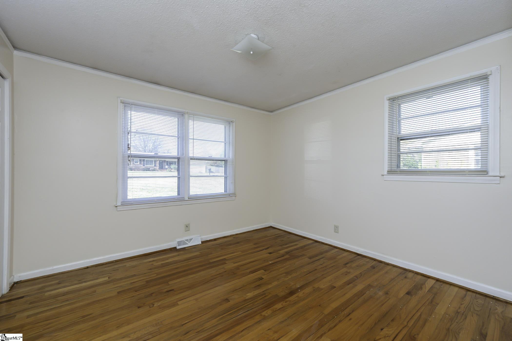 6 State Rd S-23-804 Greenville, SC 29611 - Photo 14 of 17 Gallery Image 14