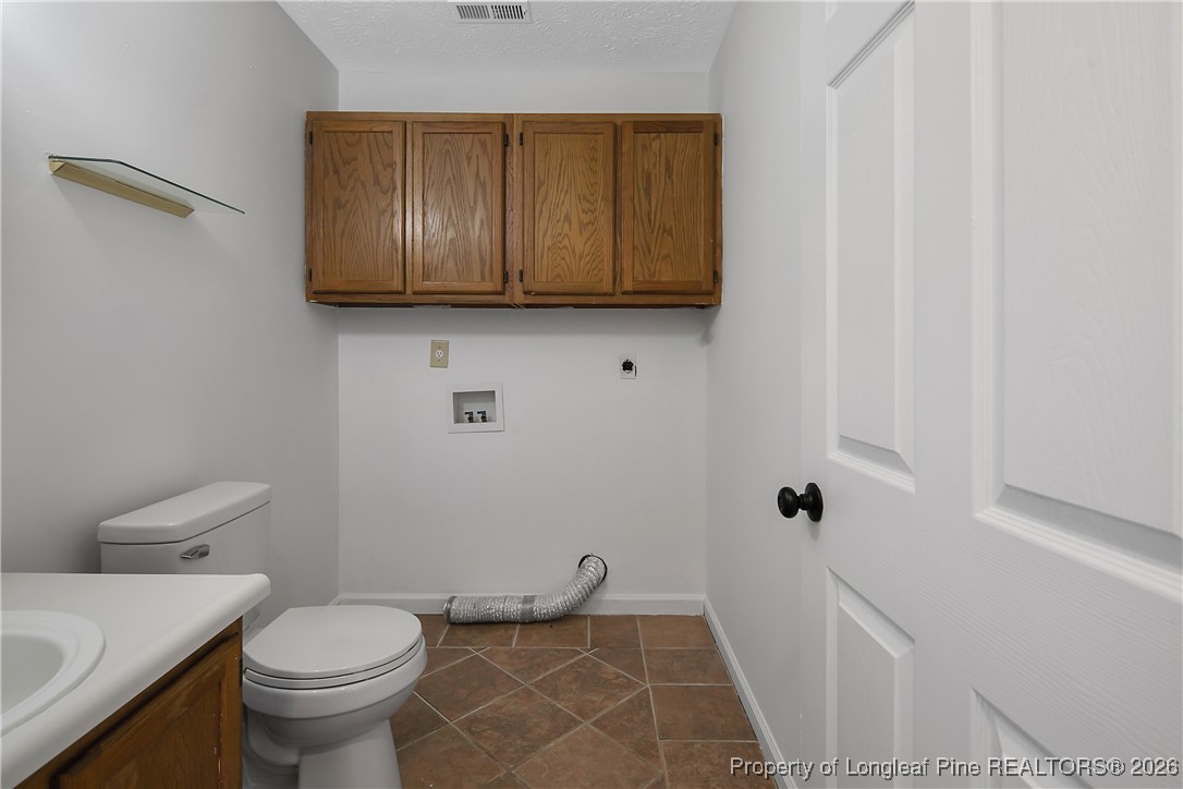 1040 Rim Road Fayetteville, NC 28314 - Photo 20 of 47