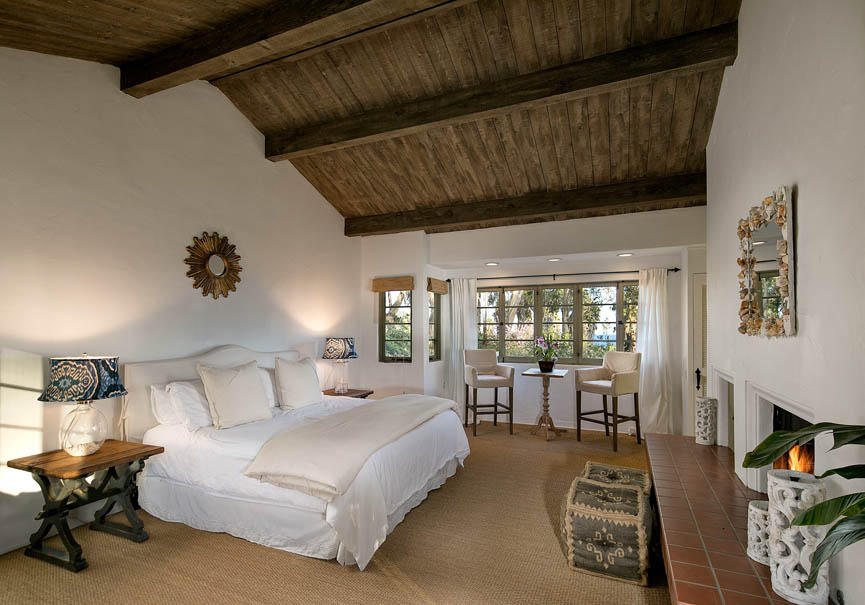 8316 Bates Road Ventura, CA 93001 - Photo 11 of 25 a bedroom with furniture and a chandelier