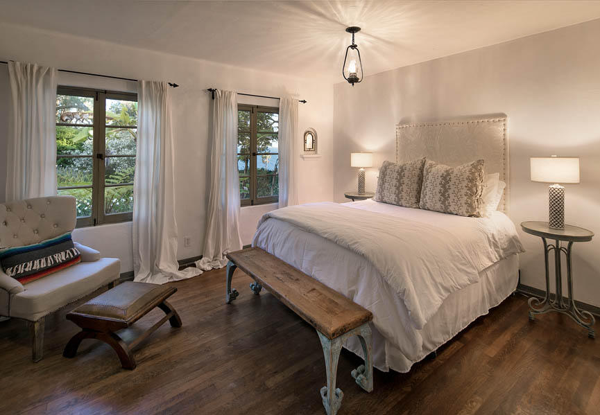 8316 Bates Road Ventura, CA 93001 - Photo 15 of 25 a spacious bedroom with a bed and a window