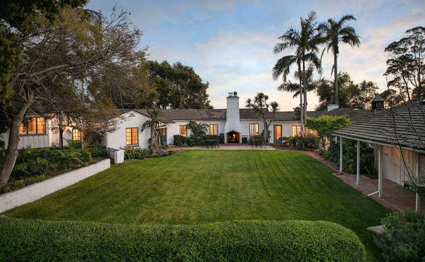 8316 Bates Road Ventura, CA 93001 - Photo 16 of 25 a view of a yard in front of house