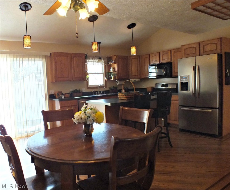 355 Clarmont Road Willowick, OH 44095 - Photo 2 of 17