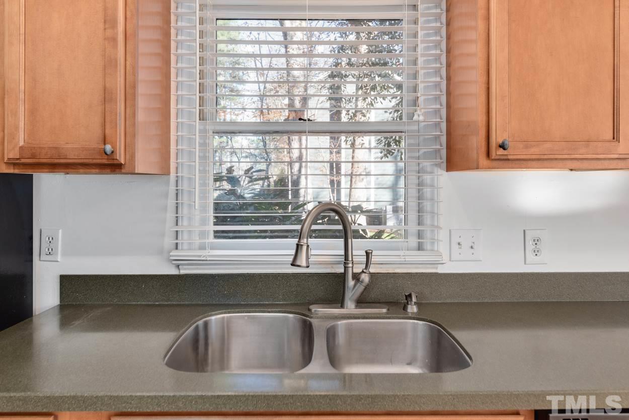 5523 Middleton Road Durham, NC 27713 - Photo 11 of 26