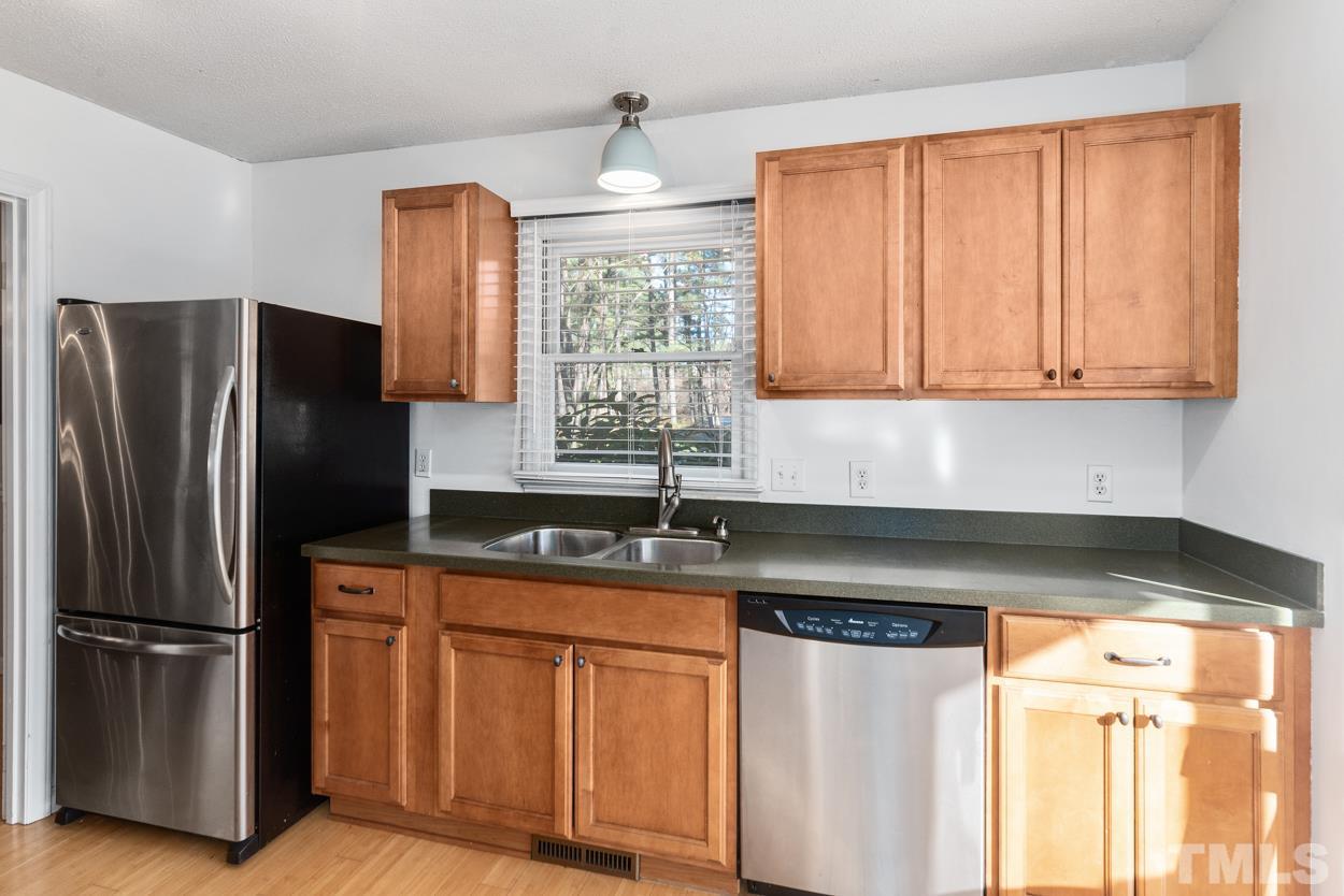 5523 Middleton Road Durham, NC 27713 - Photo 9 of 26