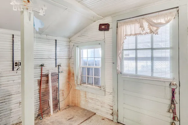 $250,000 | 7922 Jefferies Highway, Walterboro, SC 29488