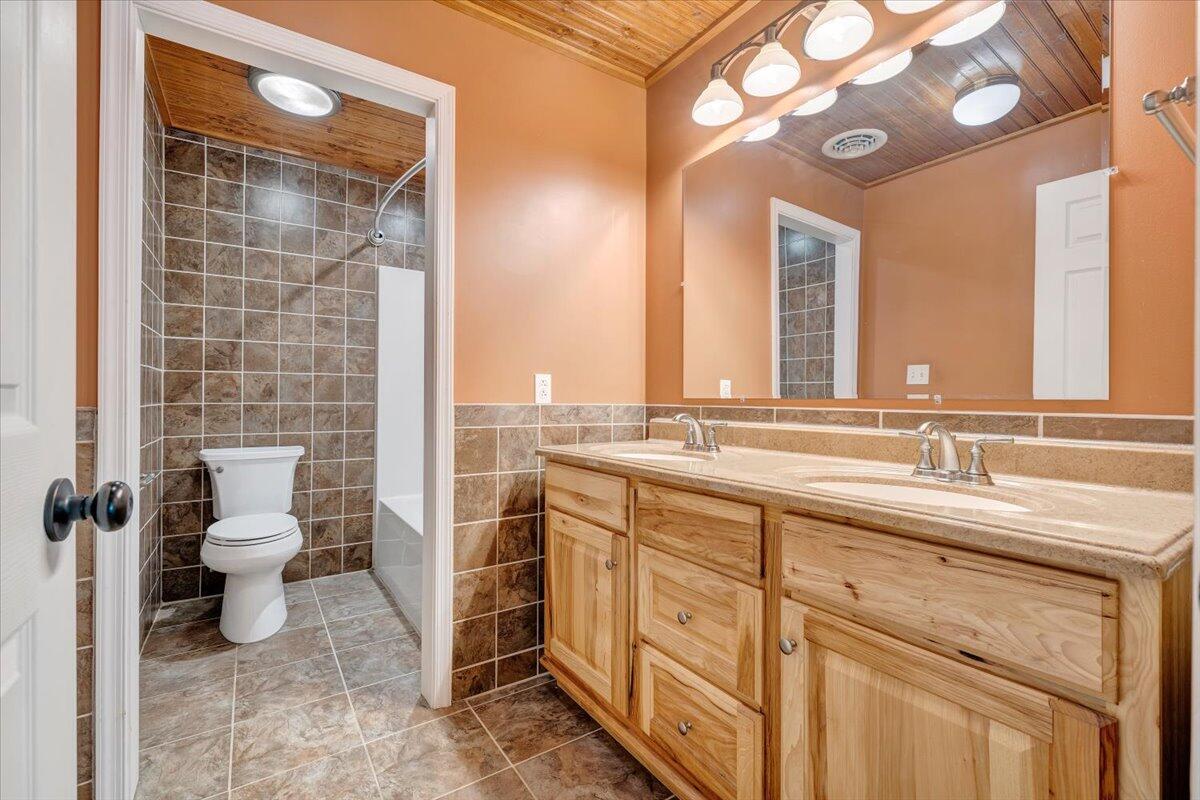 116 Dusty Road Covington, VA 24426 - Photo 43 of 98 043-MIB08525