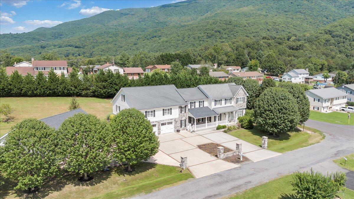 116 Dusty Road Covington, VA 24426 - Photo 95 of 98 095-DJI_20250728151358_0101_D