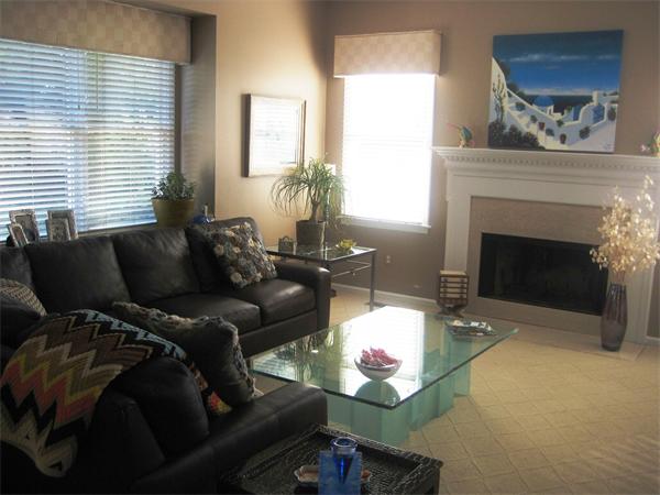 85 Gavins Pond Road Sharon, MA 02067 - Photo 3 of 28 Gallery Image 3