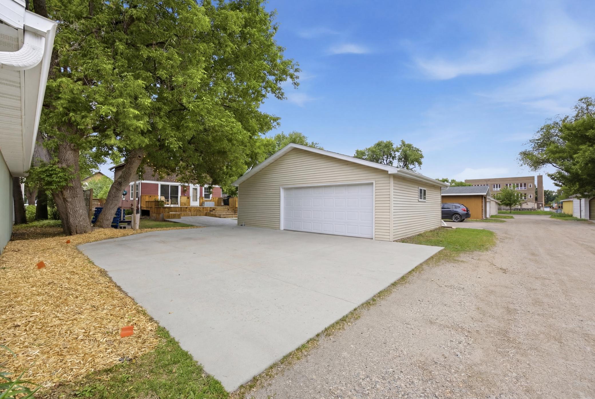 905 3rd Street North Fargo, ND 58102 - Photo 36 of 53