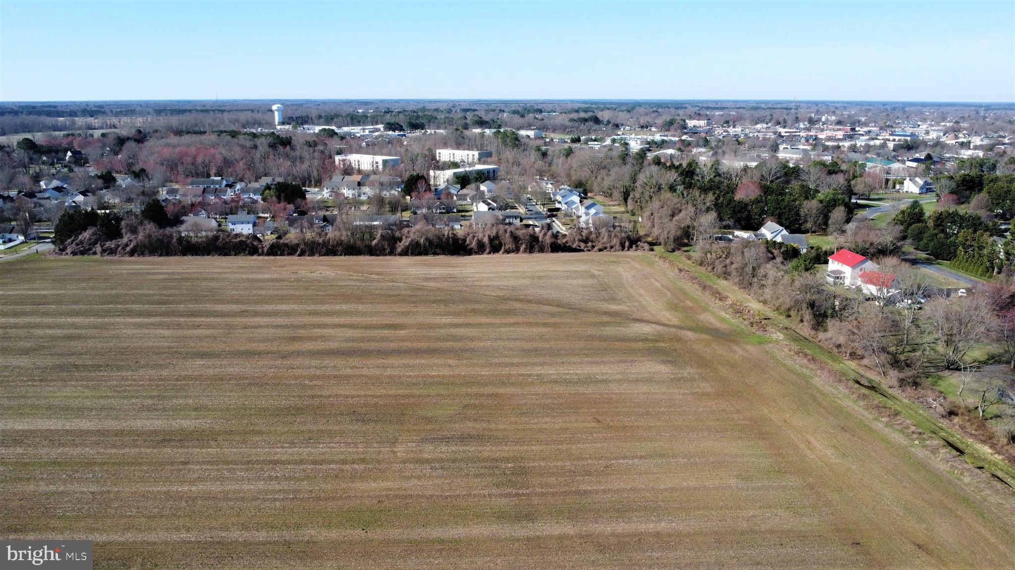 29587 Matthewstown Road Easton, MD 21601 - Photo 15 of 28 an aerial view of multiple house