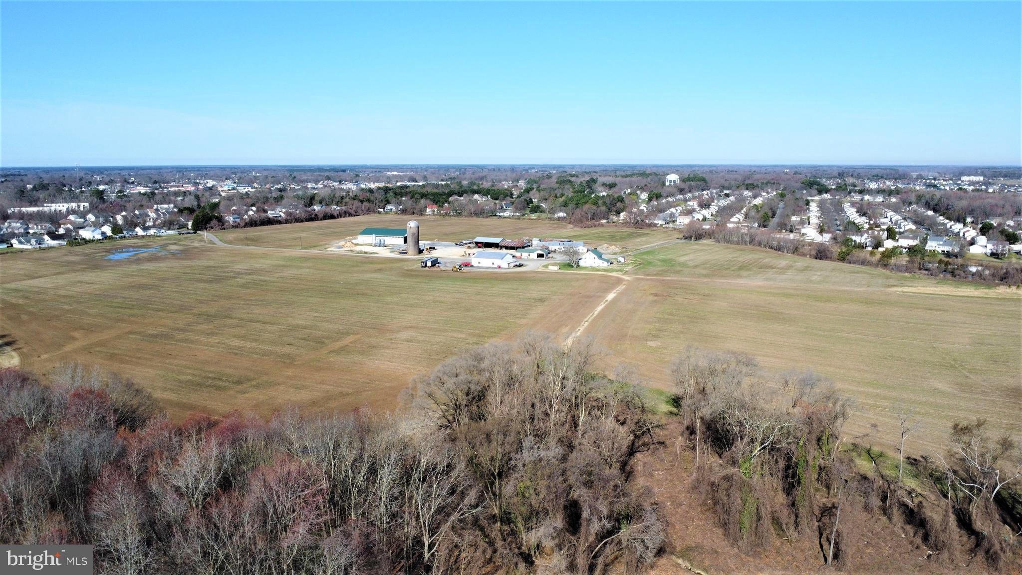 29587 Matthewstown Road Easton, MD 21601 - Photo 23 of 28 a view of a lake with houses