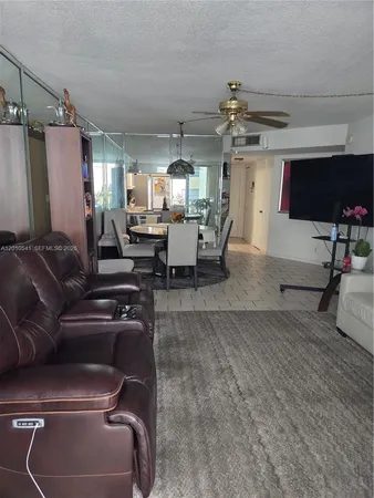 $2,900 | 1817 South Ocean Drive, Unit 325, Hallandale Beach, FL 33009