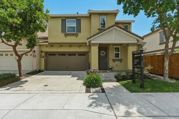$899,000 | 48 Takko-Machi Lane, Gilroy, CA 95020