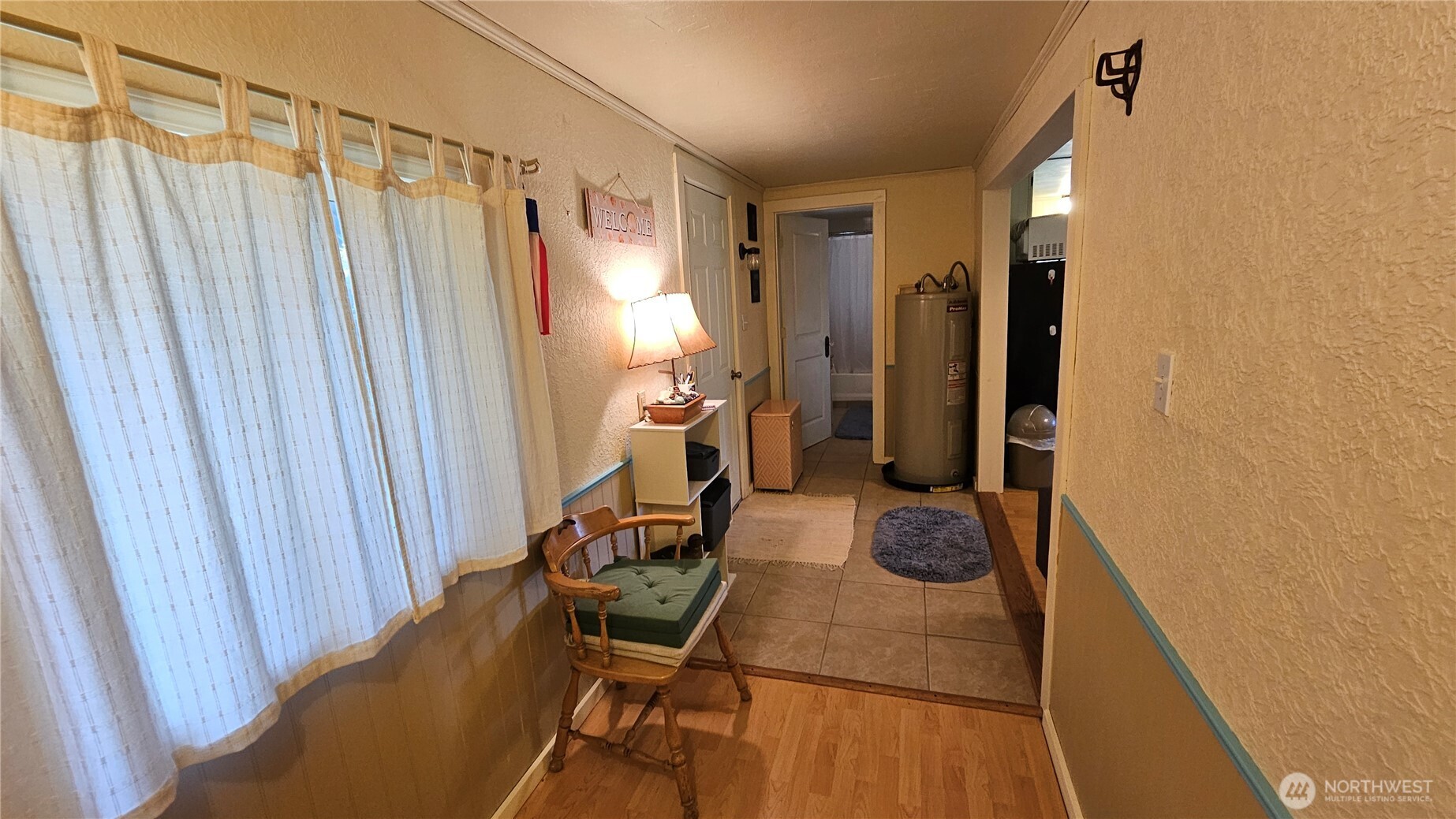 24402 P Street Ocean Park, WA 98640 - Photo 38 of 40 a view of a room with gym equipment