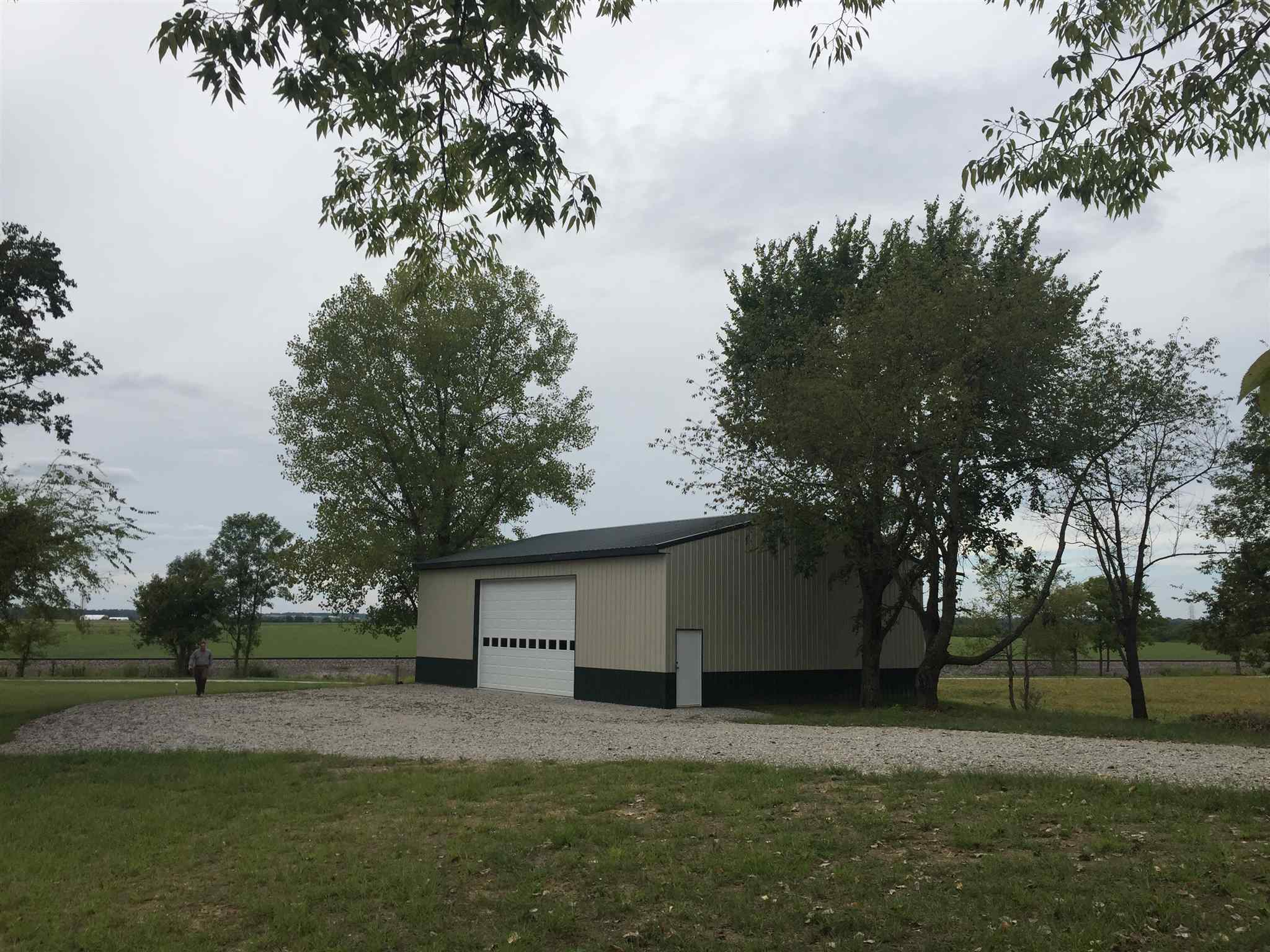 2855 West Roeder Road Boonville, IN 47601 - Photo 25 of 35 Gallery Image 25