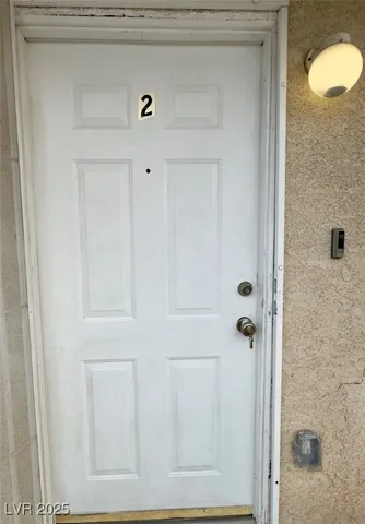 $1,350 | 4030 East Carey Avenue, Unit 2, Las Vegas, NV 89115