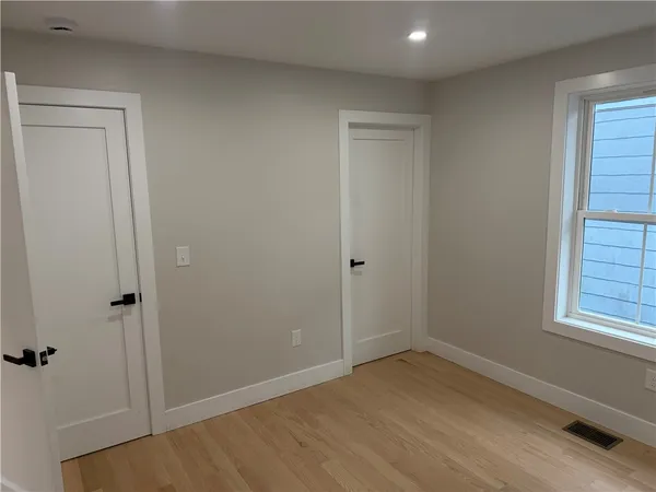 $2,500 | 44 Puritan Street, Providence, RI 02907