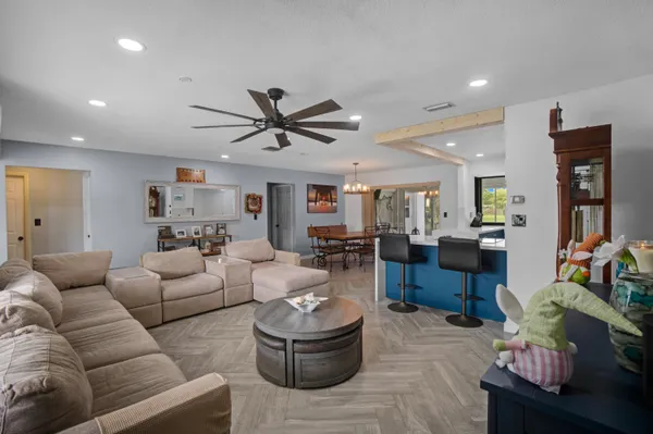$699,000 | 5221 Southwest 89th Avenue, Cooper City, FL 33328