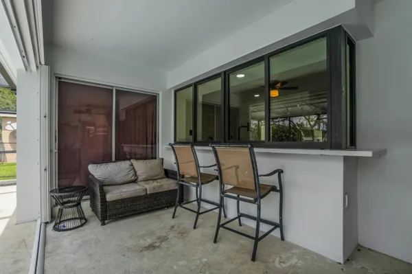 $699,000 | 5221 Southwest 89th Avenue, Cooper City, FL 33328