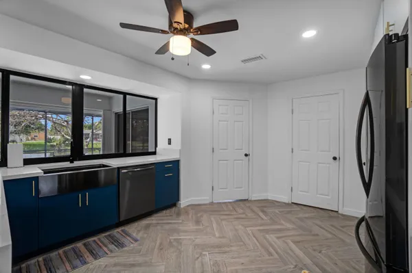 $699,000 | 5221 Southwest 89th Avenue, Cooper City, FL 33328