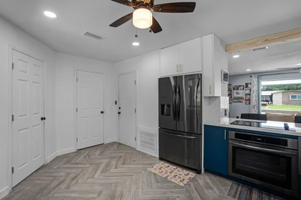 $699,000 | 5221 Southwest 89th Avenue, Cooper City, FL 33328