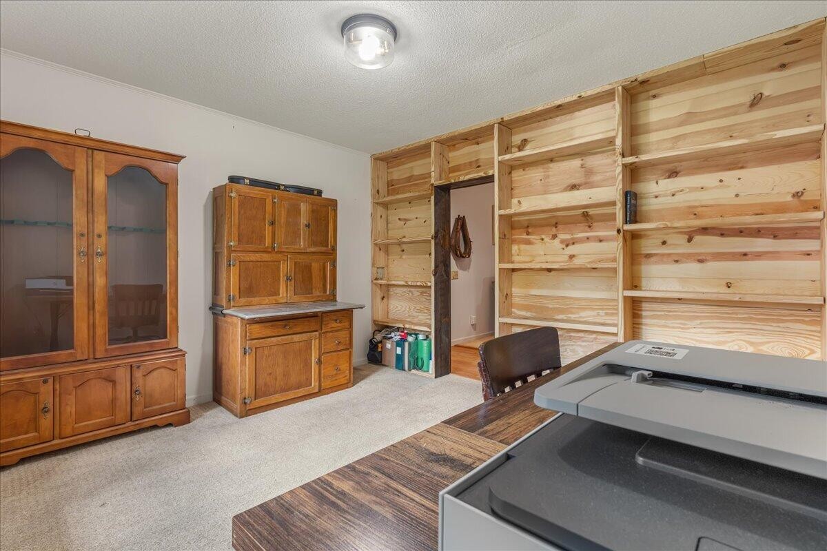 2522 Cindy Street Athens, TN 37303 - Photo 15 of 36 a room with a bed and furniture