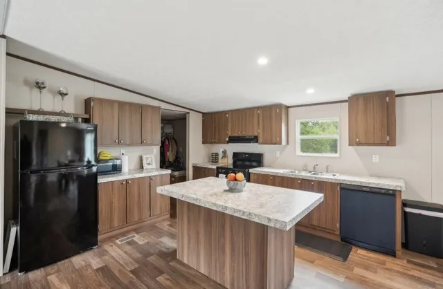 $265,000 | 989 Ferguson Loop Dale, Dale, TX 78616