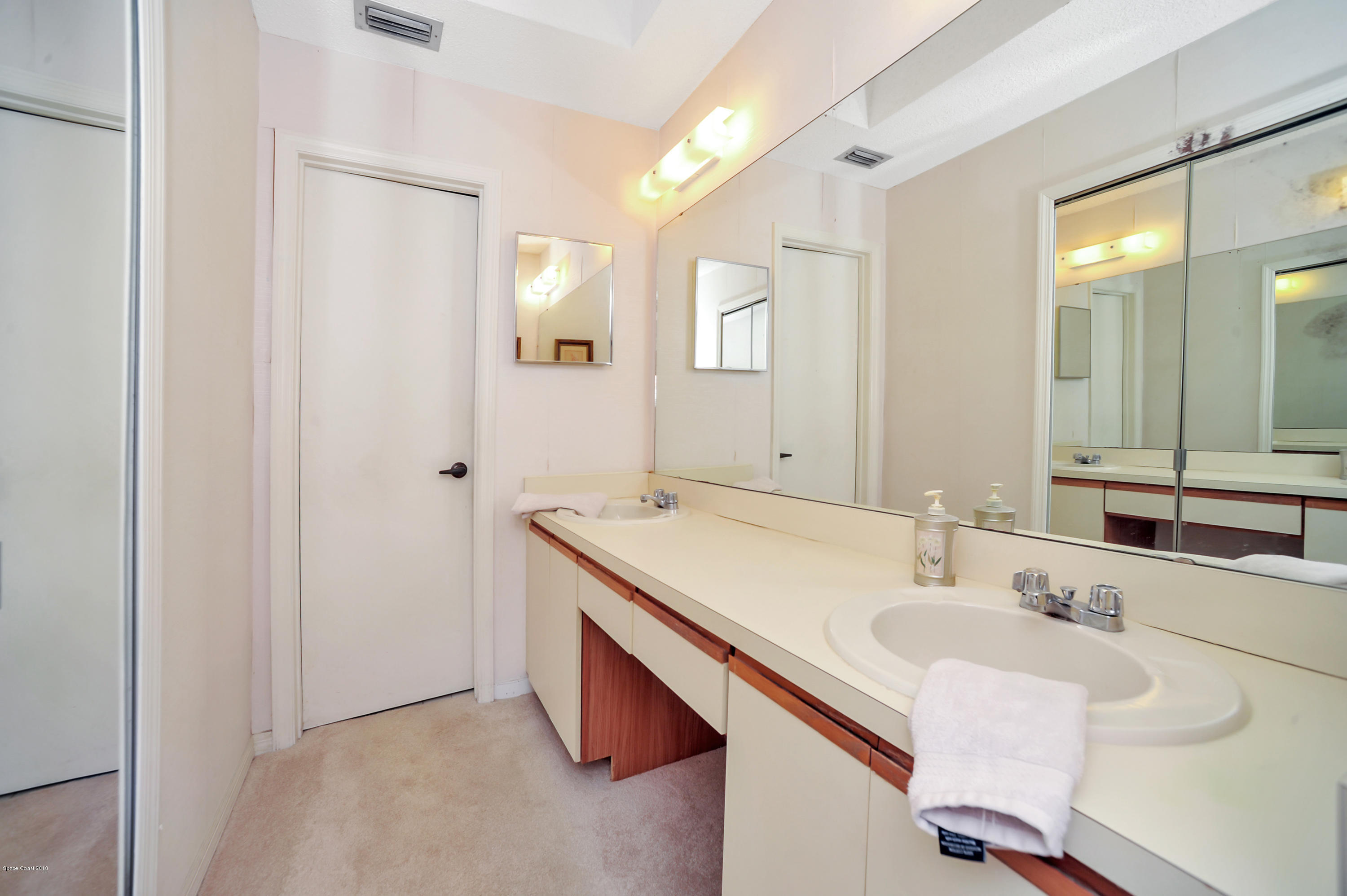 757 Spring Valley Drive Melbourne, FL 32940 - Photo 16 of 28 REW_9386