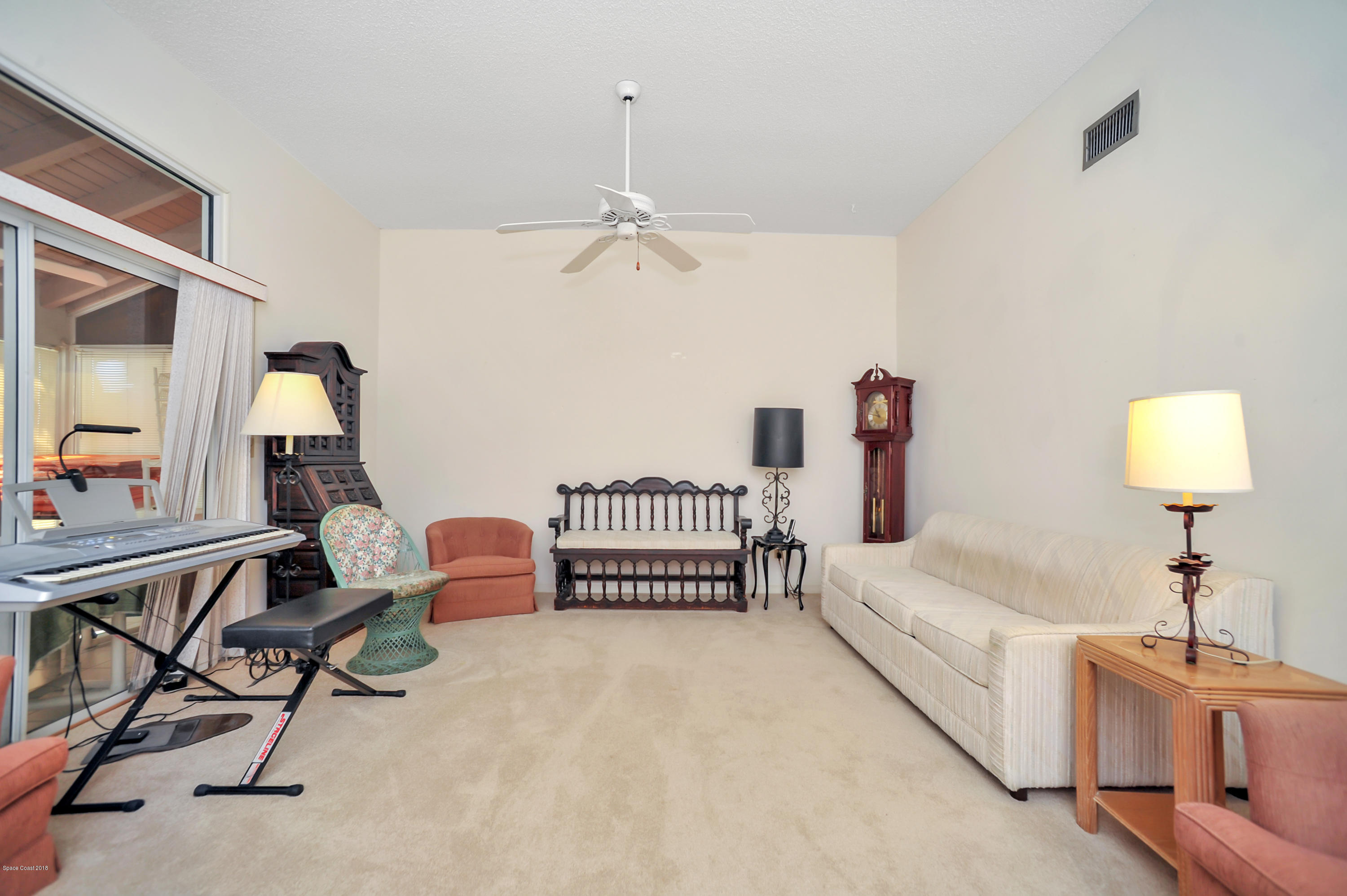 757 Spring Valley Drive Melbourne, FL 32940 - Photo 5 of 28 REW_9377