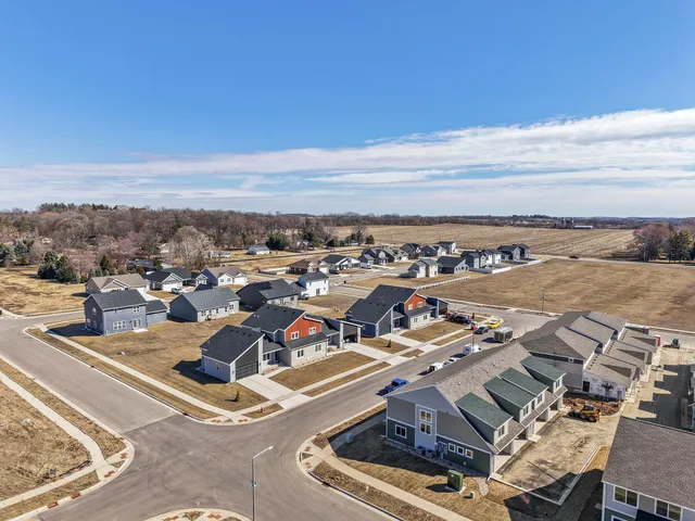 $135,000 | 5801 Bridle Way, Madison, WI 53718