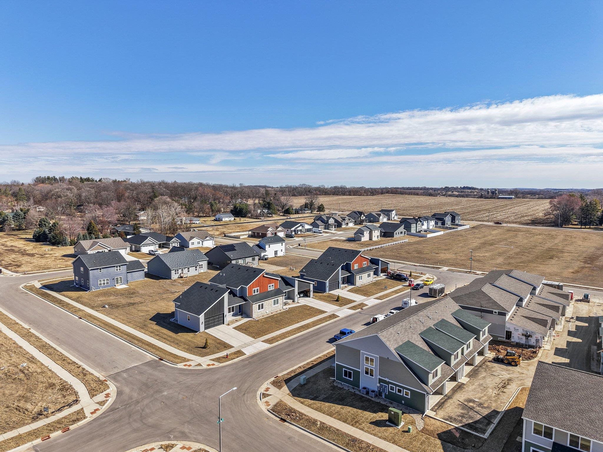 5801 Bridle Way Madison, WI 53718 - Photo 10 of 18