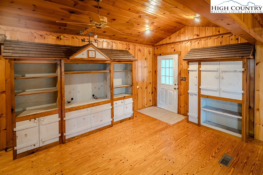 478 Laurel Hills Road Newland, NC 28657 - Photo 18 of 50