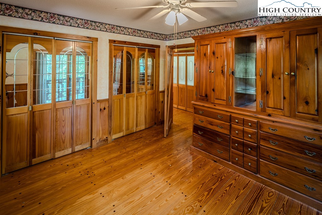 478 Laurel Hills Road Newland, NC 28657 - Photo 30 of 50