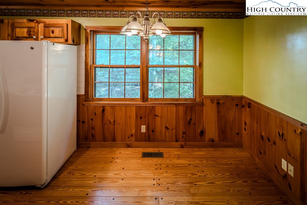 478 Laurel Hills Road Newland, NC 28657 - Photo 36 of 50