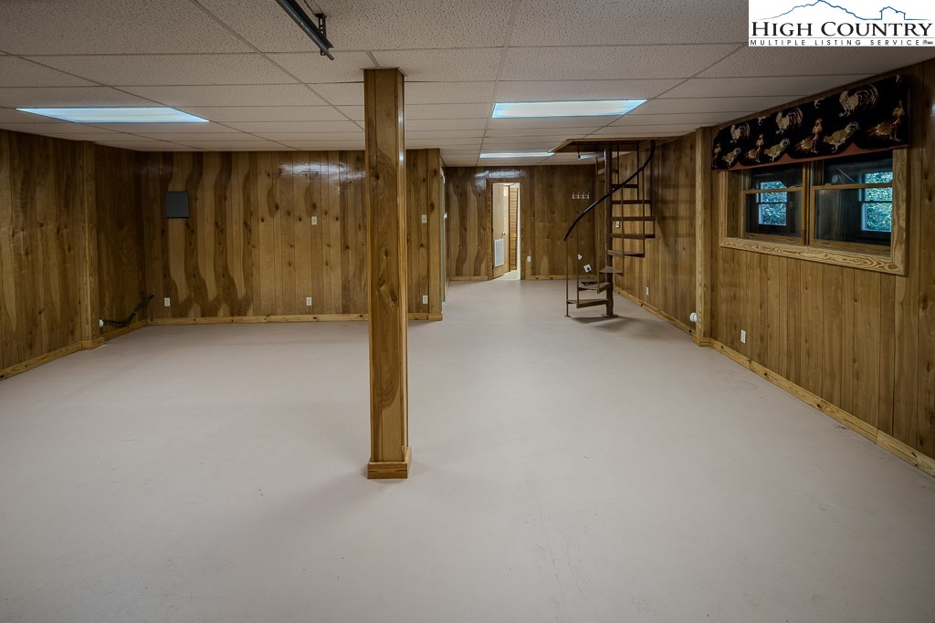 478 Laurel Hills Road Newland, NC 28657 - Photo 42 of 50