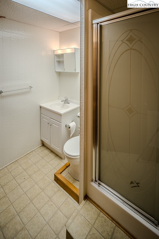 478 Laurel Hills Road Newland, NC 28657 - Photo 47 of 50