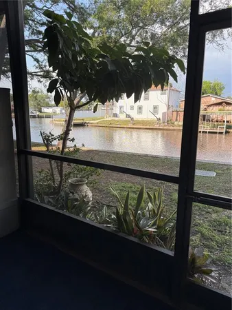 $1,325 | 9209 Tudor Drive, Unit C103, Tampa, FL 33615