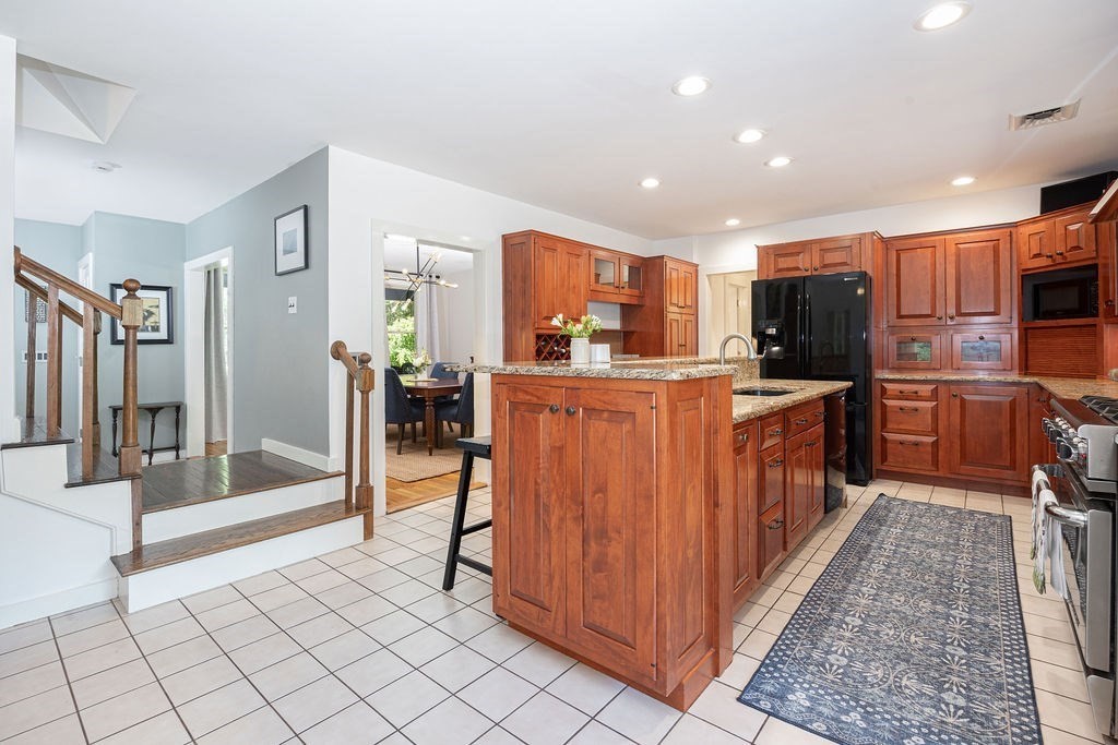 29 Longview Road Falmouth, MA 02556 - Photo 14 of 41 Gallery Image 14